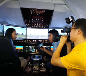 電視臺到航空研學基地采訪報道